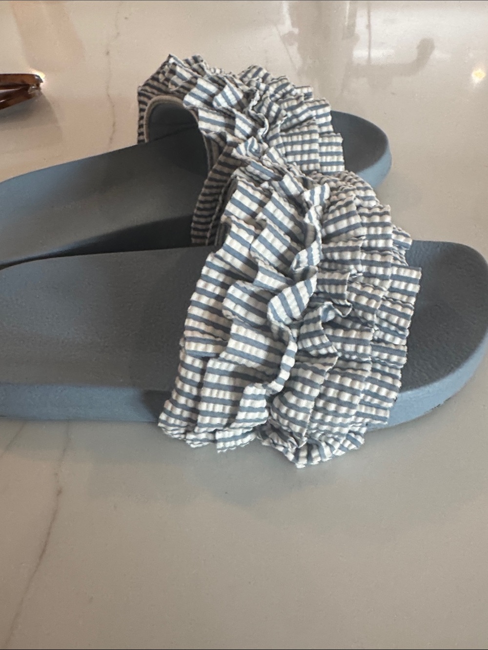 H&M Girls Blue Ruffle Slide Sandals - Picture 2 of 4